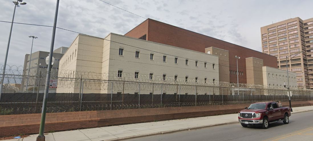 cook county jail tour